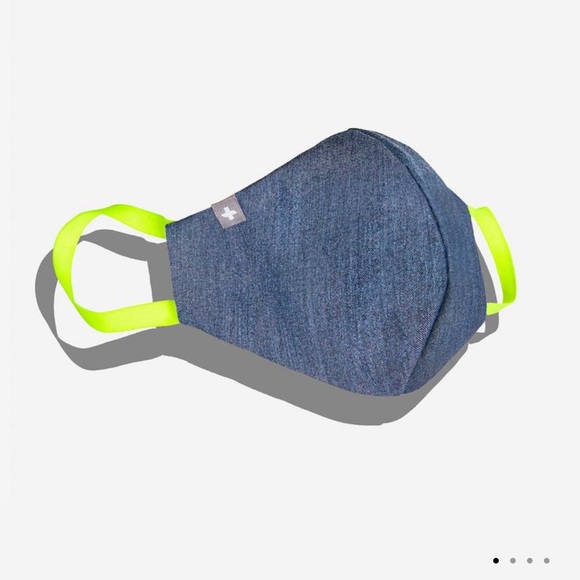 NWT FIGS SCRUBS MASK FIONx PROTECTIVE FACE MASK COVERING - Picture 11 of 14